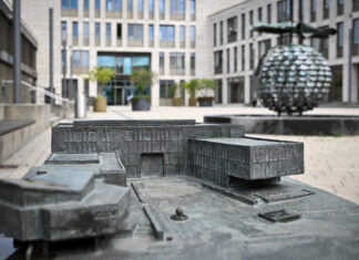 Die Stadtverwaltung Ratingen informiert. Foto: Mathias Kehren