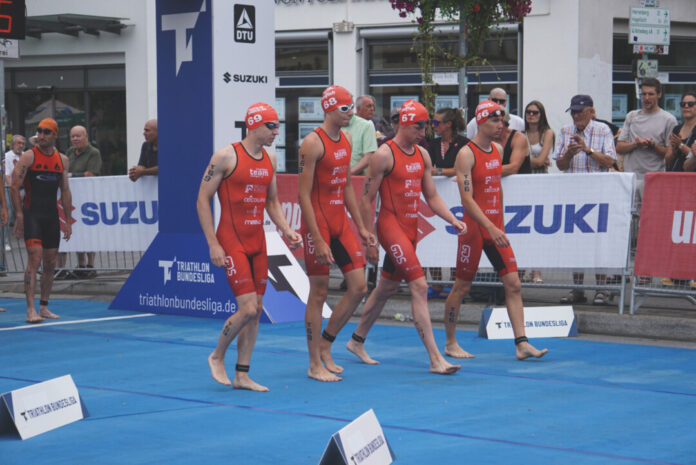 Gerrit Schubert, Jonas Hauser, Jan Ortjohann und Leon Vollstedt am Start. Foto: TTR08
