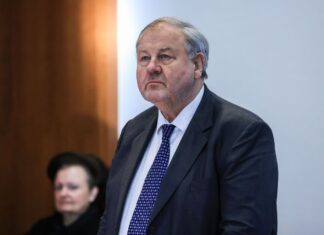 Hanno Berger: Die Schlüsselfigur im Cum-Ex-Skandal wurde zu mehrjährigen Haftstrafen wegen schwerer Steuerhinterziehung verurteilt (Archivbild)