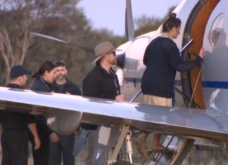 Backpackerin Carolina Wilga wird nach Perth ausgeflogen und dort medizinisch versorgt.