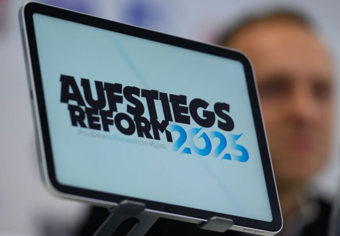 Auch der FC Schalke 04 unterstützt die Initiative «Aufstiegsreform 2025».