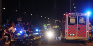 Ein Großaufgebot der Feuerwehr und des Rettungsdienstes war vor Ort.