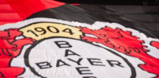 Bayer Leverkusen verliert deutlich gegen die U20 von Flamengo. 
