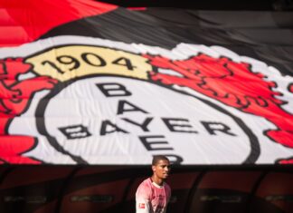 Bayer Leverkusen verliert deutlich gegen die U20 von Flamengo. 