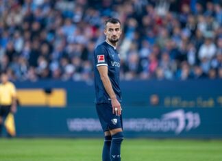Der Bochumer Abwehrspieler Erhan Masovic hat einen Lungenkollaps erlitten und liegt in Bad Aibling im Krankenhaus.