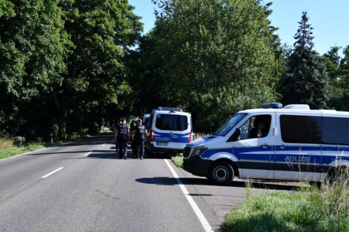Bei dem Großeinsatz hat die Polizei 27 Menschen festgenommen.
