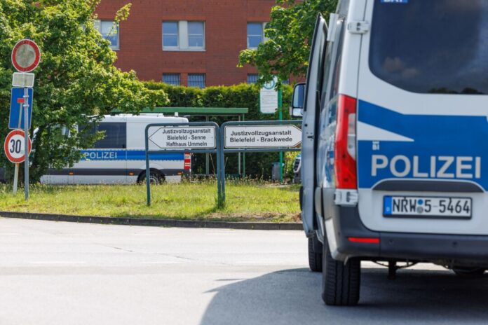 Die Justizvollzugsanstalt Bielefeld. (Archivfoto)