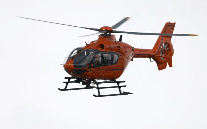 Rettungshubschrauber - SYMBOLBILD Ein Rettungshubschrauber hat einen durch eine Verpuffung schwer verletzten Mann in eine Spezialklinik in Dortmund transportiert (Symbolbild)