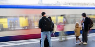 Bahnreisende müssen im Raum Hannover am Wochenende mit Ausfällen rechnen. (Symbolbild)