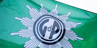 Der Landesbezirk NRW hat nach eigenen Angaben mehr als 50.000 Mitglieder und ist damit der stärkste innerhalb der Polizeigewerkschaft. 