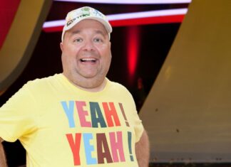 Nun erinnert ein Platz in Köln an den Comedian Dirk Bach.