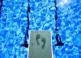 Ziel der Schwimmbad-Kampagne: Kinder und Jugendliche bei Übergriffen sprachfähig zu machen - mit einem Codewort (Foto Illustration)