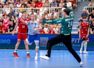 Über den Abstieg aus der 2. Liga entschied erst ein Wiederholungsspiel in Essen.