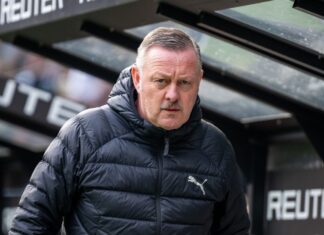 Gibt Roland Virkus dem degradierten Florian Neuhaus noch eine Chance?