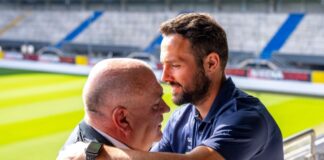  Präsident Thomas Sagel (l) und Trainer Ralf Kettemann (r) arbeiten künftig mit dem neuen Sportchef Sebastian Lange zusammen. 