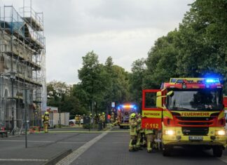 Ratingens Feuerwehr im Einsatz am Ostbahnhof. Foto: FW Ratingen