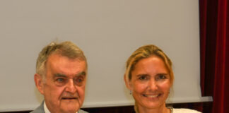 Dr. Bettina Warnecke an der Seite von Innenminister Reul bei einem kürzlichen Besuch in Ratingen, Foto: Alexander Heinu