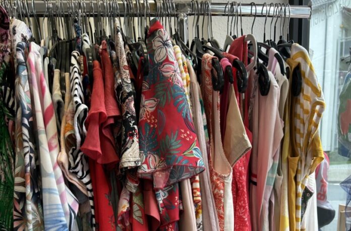 In Mettmann und Wülfrath gibt es Secondhand-Läden. Foto: SKFM