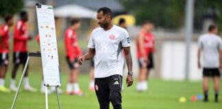 Düsseldorfs Trainer Daniel Thioune geht mit einem klaren Ziel in die neue Saison. 