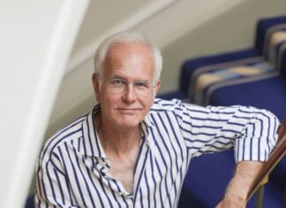 Harald Schmidt freut sich über die Liebe von Julia Klöckner und Jörg Pilawa.