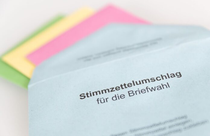 Wegen einer Panne beim Zusammenstellen von Wahlunterlagen müssen Wahlzettel in Castrop-Rauxel nachgedruckt werden. (Symbolbild)
