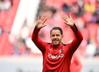 Christian Günter führt den SC Freiburg auch in der kommenden Saison als Kapitän an.