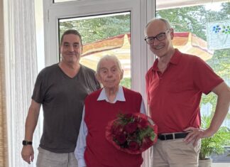 Detlef Ehlert mit Horst Wangerin und Toni Nezi. Foto: SPD Erkrath