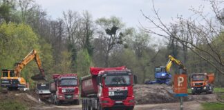 Dauerbaustelle Blauer See. Doch kein Wohnmobilstellplatz am Blauen See, Wasserschutzrechtlich zu Aufwändig, Bild: Alexander Heinz