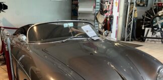 Oldtimer-Nachbauten: Legal, wenn sie nicht als Originalfahrzeug verkauft werden. Foto: Polizei