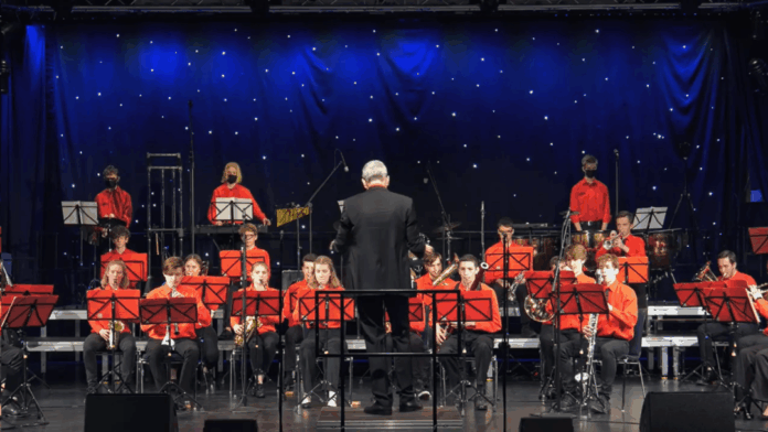 Das Jugendblasorchester beim Neujahrskonzert, Bild: Musikschule Ratingen