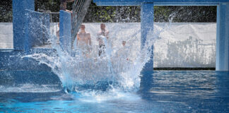 Am 15. August findet im Panoramabad in Neviges eine Pool-Party statt. Archivfoto: Mathias Kehren