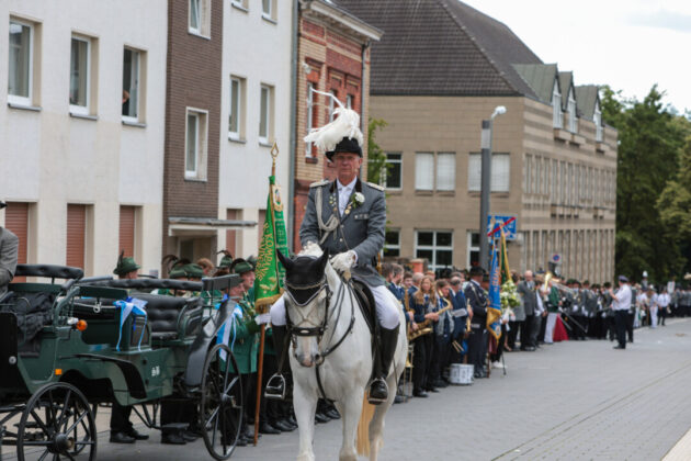 Impression aus Ratingen am Tag des großen Schützenumzugs, Bild: Alexander Heinz