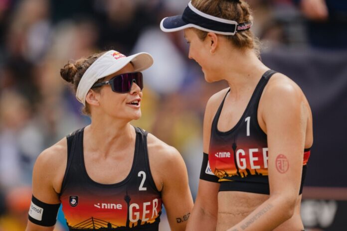 Beach-Volleyball: EM Müssen die erfolgreiche EM-Titelverteidigung abhaken: Cinja Tillmann (l) und Svenja Müller.