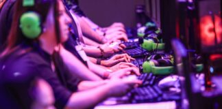 Auch dieses Jahr wird bei der Gamescom wieder großer Andrang an den Gaming-Computern erwartet. (Archivbild)