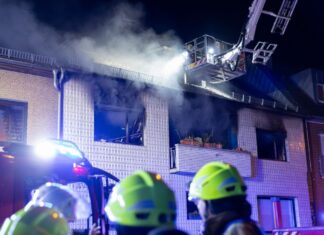 Die Feuerwehr war mit 85 Kräften im Einsatz.