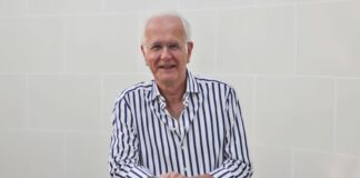 Harald Schmidt hat einen Tipp für alle, die auswandern wollen: Erst mal die Lage vor Ort checken. (Archivbild)