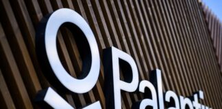 Die Polizei-Analyse-Software des US-Unternehmens Palantir kann viel - vielleicht zu viel, befürchten Kritiker. (Archivbild)