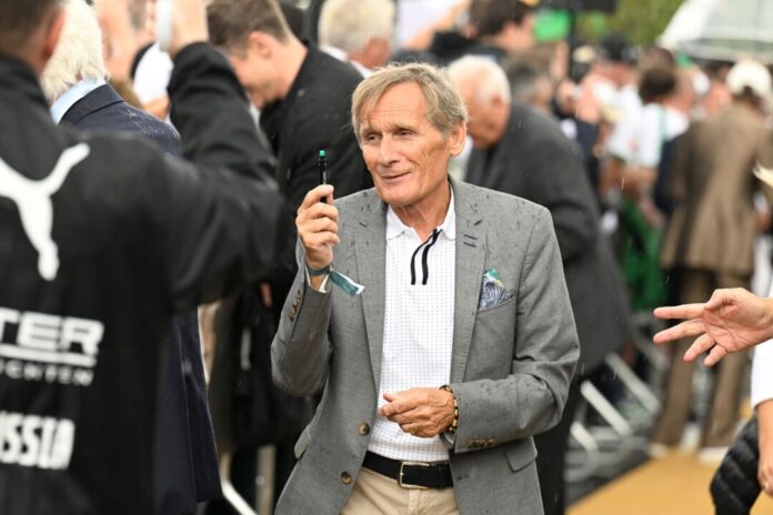 Allan Simonsen feierte bei der Borussia mit.