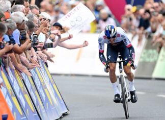 Radprofi Florian Lipowitz beim Auftakt der Deutschland Tour.
