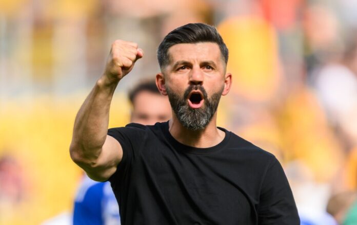 SG Dynamo Dresden - FC Schalke 04 Miron Muslić (FC Schalke 04) jubelt nach dem Sieg. Er sieht eine neue Qualität.