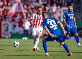 Lotte verteidigte gegen den Bundesligisten eng und kompakt. 