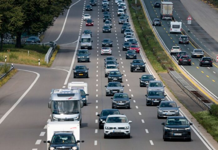 Am Ende der Sommerferien war etwa auf der A3 viel los. 
