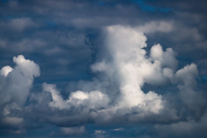 Im Laufe der Woche sind zunehmend auch Wolken und Schauer zu erwarten.