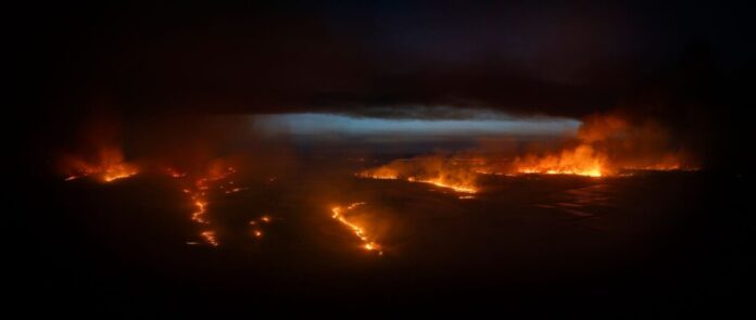Deutsche Feuerwehrleute aus Nordrhein-Westfalen und Niedersachsen werden voraussichtlich in der Extremadura bei der Waldbrandbekämpfung helfen. 