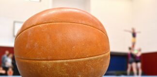 NRW will aus einem Sondervermögen Geld für die Sanierung von Sportstätten 