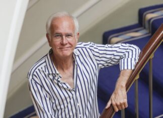 Harald Schmidt achtet sehr genau darauf, wie Bundestagspolitiker angezogen sind  (Archivbild).