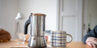 Der Start in den Tag mit Kaffee ist für die meisten Menschen ein jahrzehntelanges Ritual. (Symbolbild)