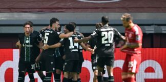 Hannover 96 jubelt über das Tor gegen Fortuna Düsseldorf. 
