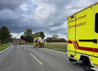 Der Hubschrauber im Einsatz in Ratingen. Foto: FW Ratingen