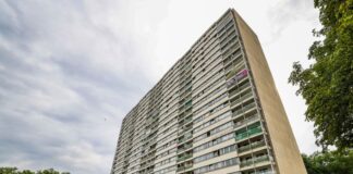 Der größte «Weiße Riese»: Neben Schädlingen und Schimmel drückt demnach vor allem das schwierige Wohnumfeld auf den Immobilienwert. (Archivbild)